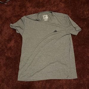 Adidas T-shirt